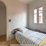 Apartment Exceptionnel 3 Pieces Art Deco En Dernier Etage Avec Garage Prive Centre *